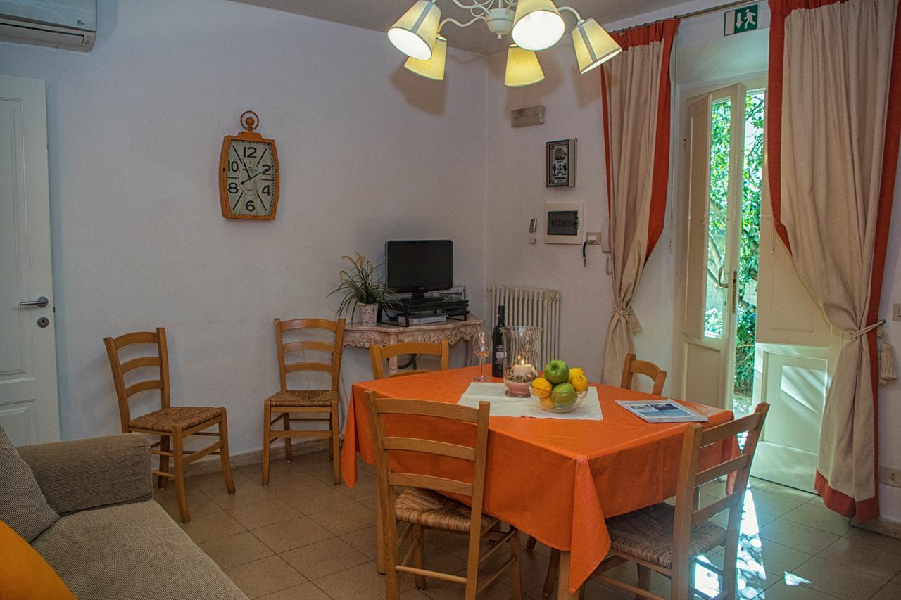 Residence Villa Piani Сан Винченцо Екстериор снимка
